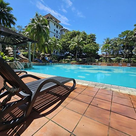 Good2Stay Apartment 6-8Pax L 3R2B L 2 Parking L Coway Water L Unifi I Swimming Pool Malacca ภายนอก รูปภาพ